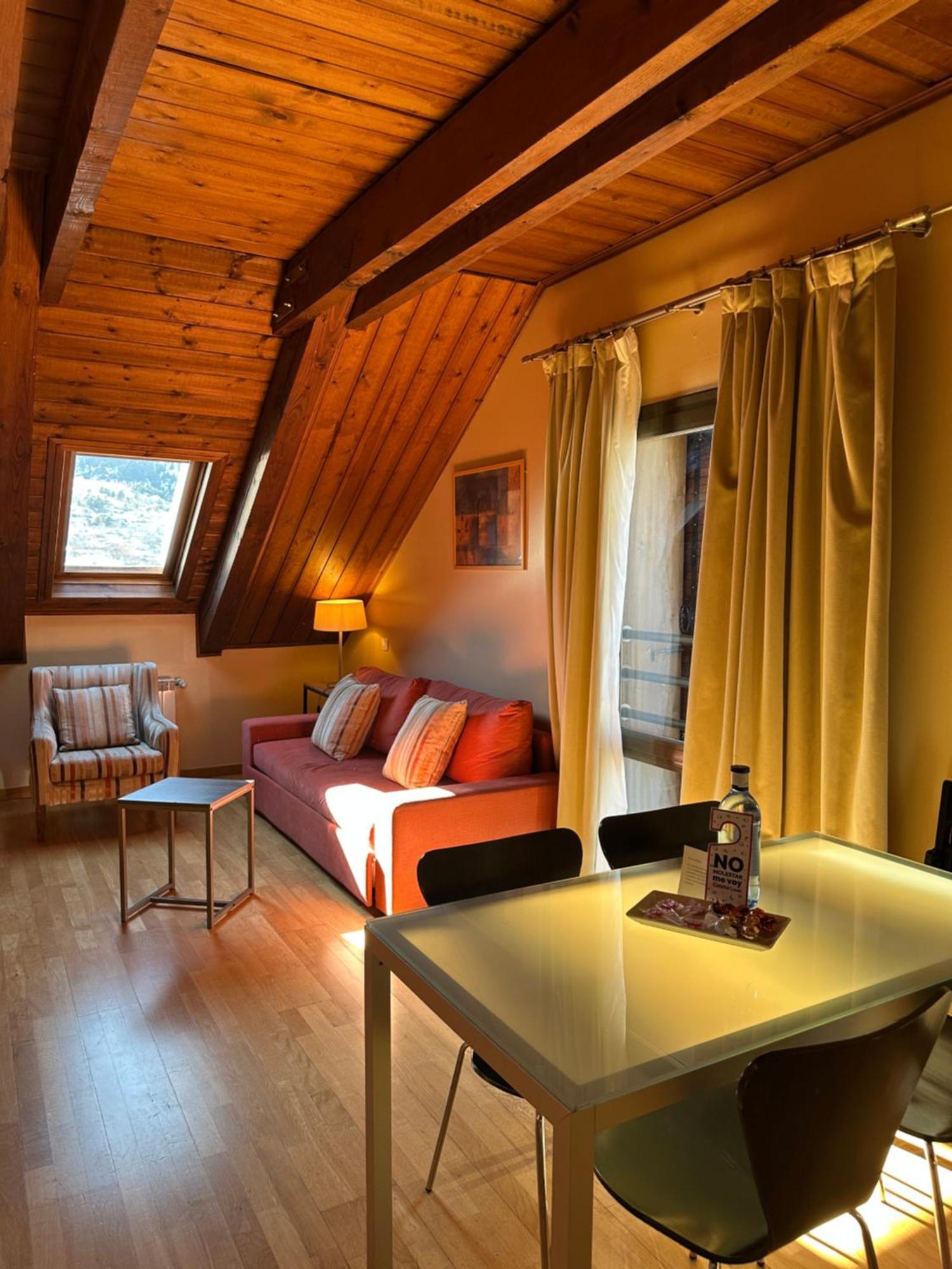 Aparthotel Siente Boí&SPA Pla de l'Ermita Buitenkant foto