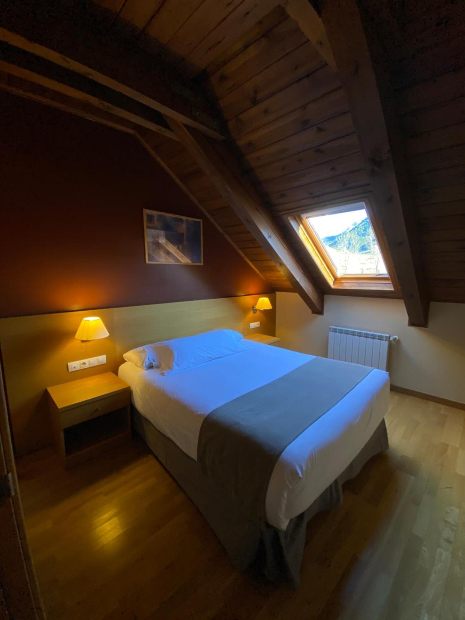 Aparthotel Siente Boí&SPA Pla de l'Ermita Buitenkant foto