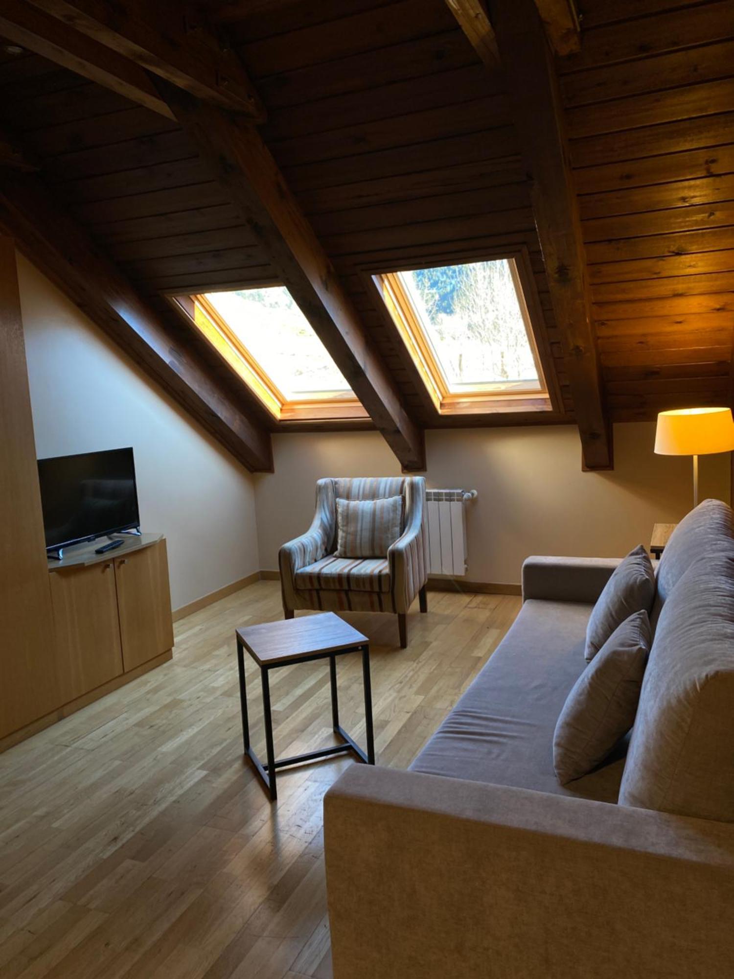 Aparthotel Siente Boí&SPA Pla de l'Ermita Buitenkant foto