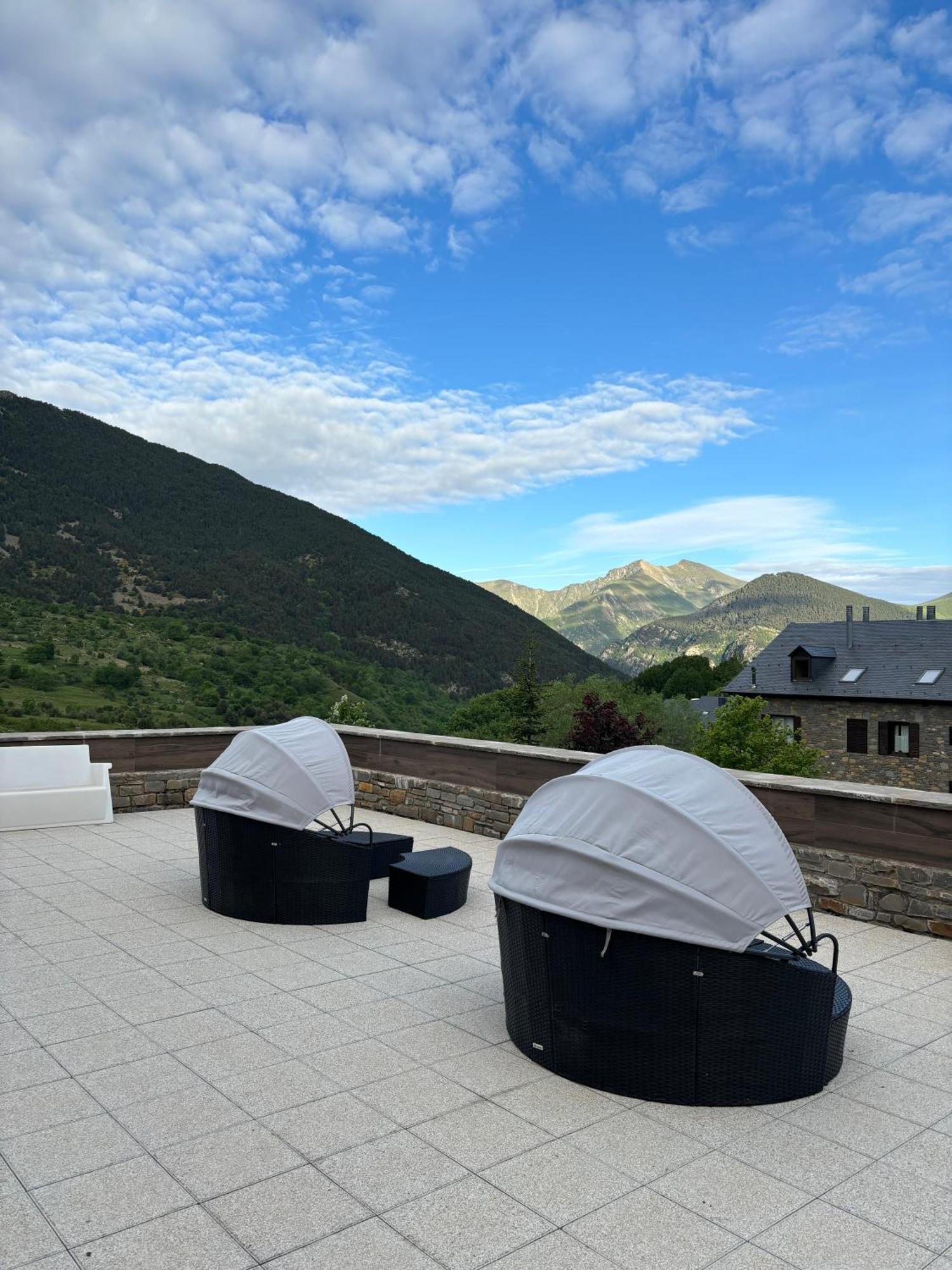 Aparthotel Siente Boí&SPA Pla de l'Ermita Buitenkant foto